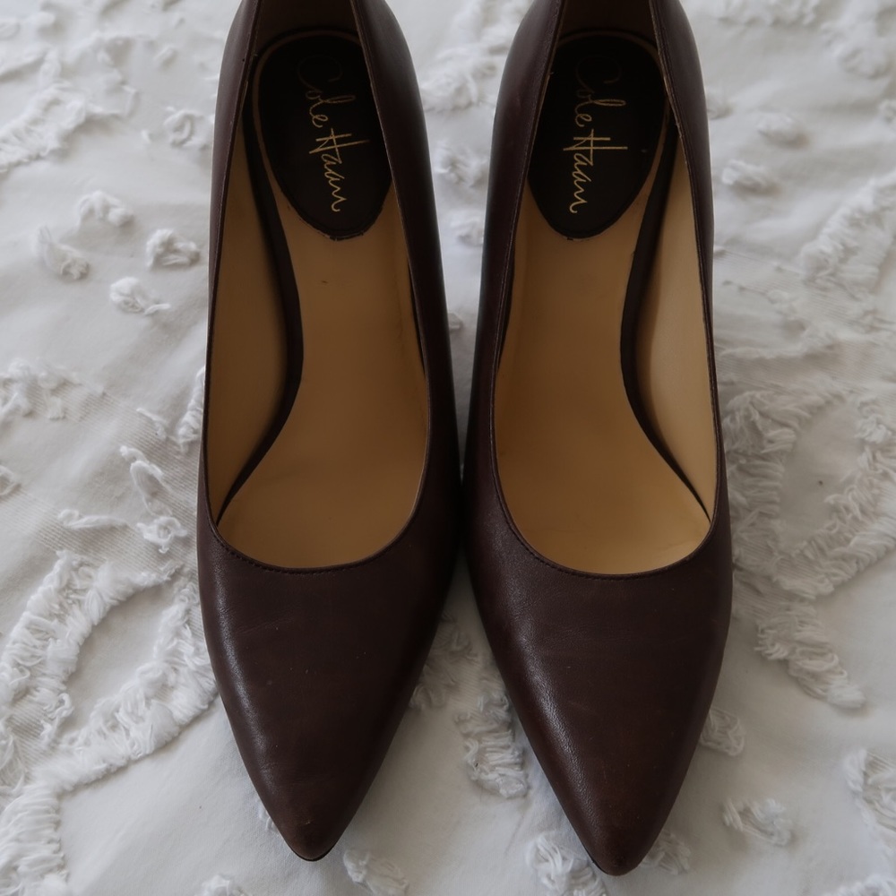 SOLD - Cole Haan Brown Leather Heels - Size 8